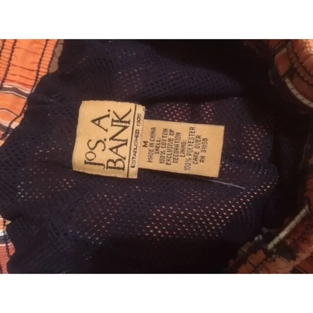 JOS. A. BANK SIZE MEDIUM SWIM TRUNKS